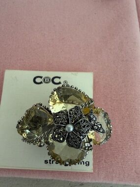 C.C Yellow Crystal Floral Ring with Silver Filigree and Pearl